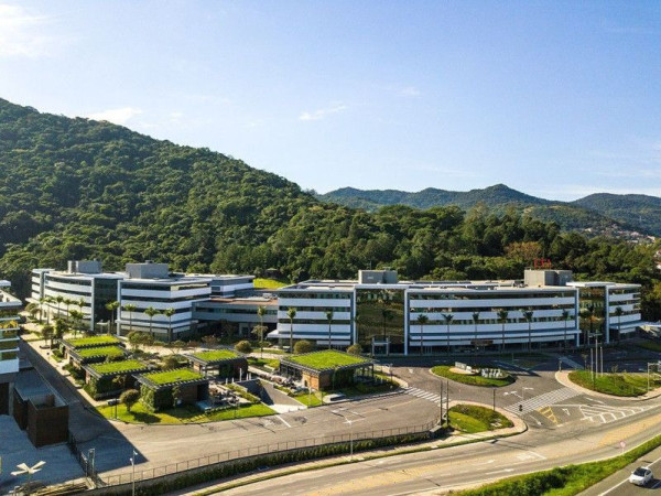 O evento &eacute; promovido pelo Secovi de Florian&oacute;polis/Tubar&atilde;o, Fecom&eacute;rcio SC e AELO, que re&uacute;ne especialistas e lideran&ccedil;as.