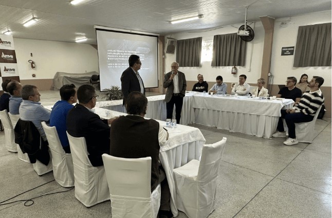 A FETRANCESC se posicionou contr&aacute;ria &agrave; forma pela qual a proposta est&aacute; sendo apresentada.