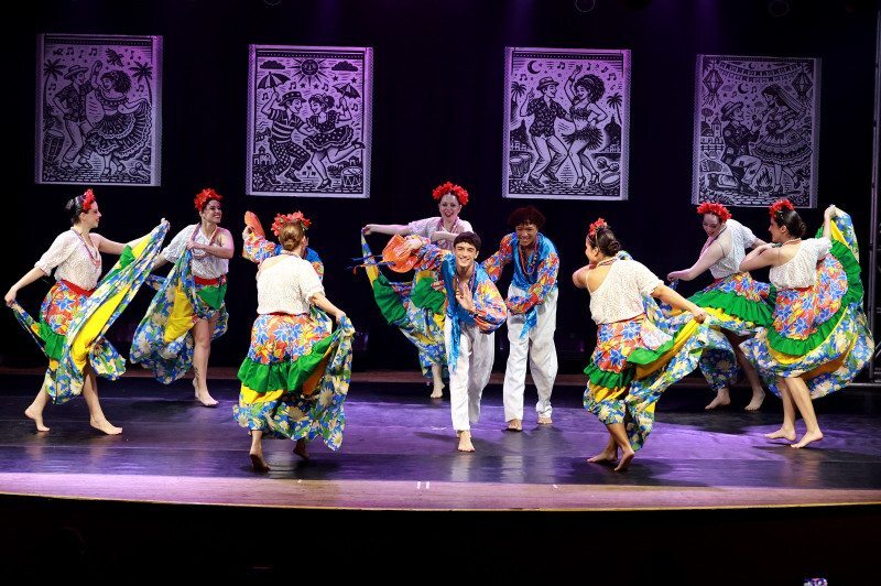 Além da Noite de Gala, São Francisco do Sul tem Celebre Seu Amor (dia 25, 10 horas)