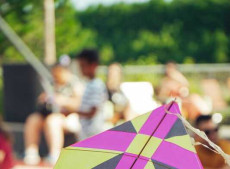 As crian&ccedil;as tamb&eacute;m ter&atilde;o uma agenda diversificada durante todo o m&ecirc;s, com oficinas tem&aacute;ticas, brincadeiras, constru&ccedil;&atilde;o de pipas, cinema infantil, teatro e muito mais.