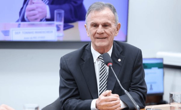 Como foi analisada em caráter conclusivo, a proposta poderá seguir para o Senado, salvo se houver recurso para análise no Plenário da Câmara.