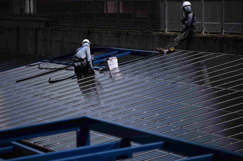 De acordo com os dados, 73% dos empresários que trocaram o mercado cativo pelo livre notaram redução dos custos com as tarifas de energia elétrica.