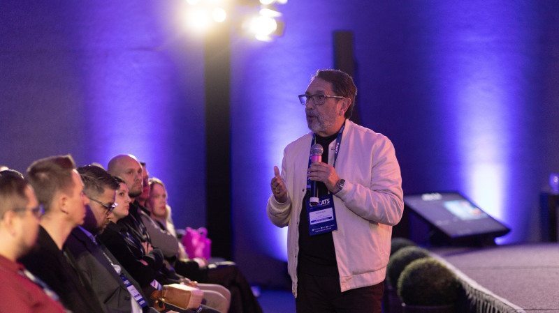 A abertura do evento contará com o painel 