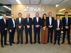 Representantes das companhias a&eacute;reas acompanharam a apresenta&ccedil;&atilde;o.