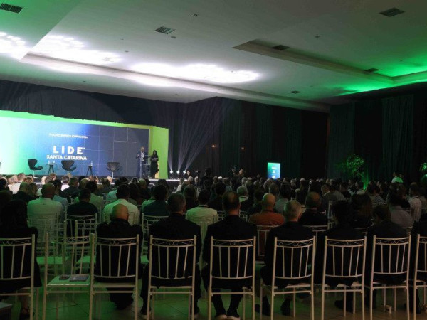 Promovido pela Federa&ccedil;&atilde;o das Associa&ccedil;&otilde;es Empresariais de Santa Catarina (FACISC), o evento reuniu presidentes, empres&aacute;rios, conselheiros e executivos C-Level. 