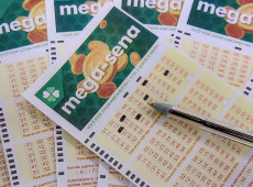 Mega-Sena acumula para R$ 135 milh&otilde;es; confira as dezenas sorteadas