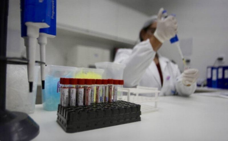 Na &eacute;poca, o contrato que a prefeitura mantinha com uma empresa para atendimento dos servi&ccedil;os de exames laboratoriais da UPA 24 horas estava com prazo encerrando, sem possibilidade legal de renova&ccedil;&atilde;o. 