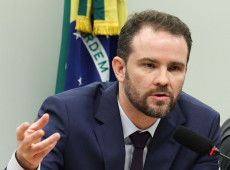 Durigan diz que aumento da d&iacute;vida decorre dos juros, n&atilde;o dos gastos