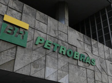 Petrobras tem lucro l&iacute;quido de R$ 52,4 bi no segundo trimestre