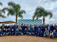 O evento reuniu produtores, t&eacute;cnicos, lideran&ccedil;as e autoridades regionais.
