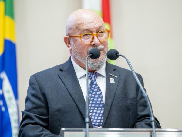  presidente do Sistema Fecom&eacute;rcio-Sesc-Senac de Santa Catarina, H&eacute;lio Dagnoni, destacou o papel da entidade na defesa e no fortalecimento dos setores de com&eacute;rcio de bens, servi&ccedil;os e turismo