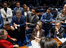 O projeto foi apresentado como maneira de reduzir o impacto da guerra entre Estados Unidos e Ir&atilde; nos pre&ccedil;os desses combust&iacute;veis.