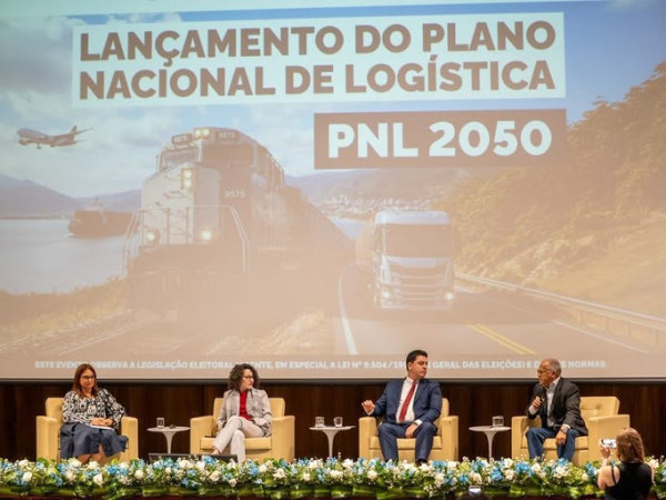 O PNL define 31 eixos priorit&aacute;rios: 12 rodovi&aacute;rios, oito ferrovi&aacute;rios, quatro aquavi&aacute;rios e sete intermodais.