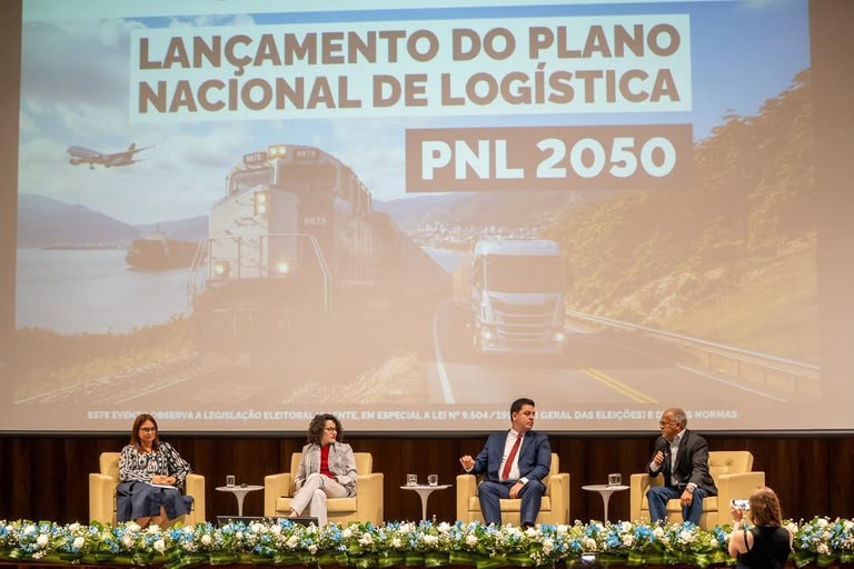 O PNL define 31 eixos prioritários: 12 rodoviários, oito ferroviários, quatro aquaviários e sete intermodais.