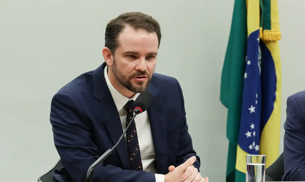 Fazenda libera empréstimo com aval da União de R$ 12,9 bilhões 