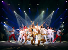 Espet&aacute;culo permanece Cirque Amar