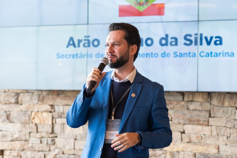  Arã Josino, secretário de Estado de Planejamento de SC