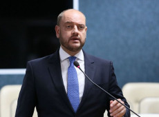 D&iacute;vida banc&aacute;ria do Rio chega a R$ 26 bilh&otilde;es, diz governador