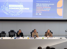 A gerente de Comunica&ccedil;&atilde;o e Marketing da FIEG, Sandra Tokarski, apresentou um case de sucesso no evento.