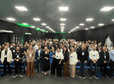 Estiveram presentes empres&aacute;rios transportadores, autoridades e lideran&ccedil;as, gestores e funcion&aacute;rios de empresas de Chapec&oacute; e regi&atilde;o.