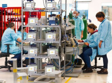 Equipe da Magnamed, fabricante de ventiladores pulmonares apoiada pelo PIPE-FAPESP 