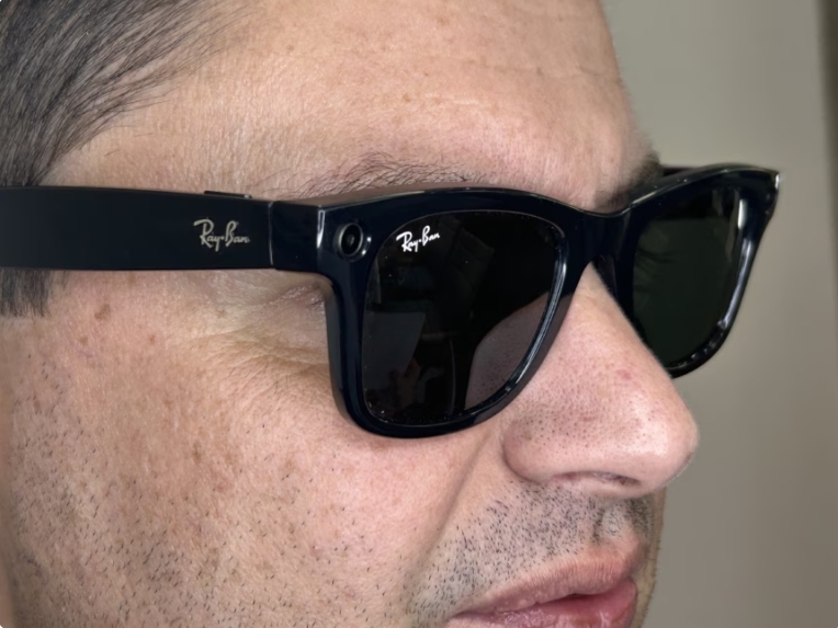 Morador de Brusque, Sidnei Pavesi encontrou na intelig&ecirc;ncia artificial uma maneira de auxili&aacute;-lo nas atividades do dia a dia