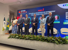 Experi&ecirc;ncia catarinense foi apresentada em debate nacional promovido pela ANEEL sobre a resili&ecirc;ncia do setor el&eacute;trico diante do Super El Ni&ntilde;o.