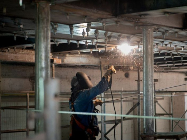 A ind&uacute;stria da constru&ccedil;&atilde;o segue em ritmo inferior ao registrado no ano passado. 