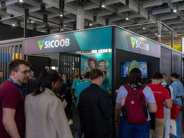 Institui&ccedil;&atilde;o &eacute; a cooperativa financeira l&iacute;der em repasses de recursos da Finep na Regi&atilde;o Sul, somando R$ 630 milh&otilde;es entre 2024 e 2026; no pa&iacute;s, o valor chega a R$ 1,3 bilh&atilde;o.
