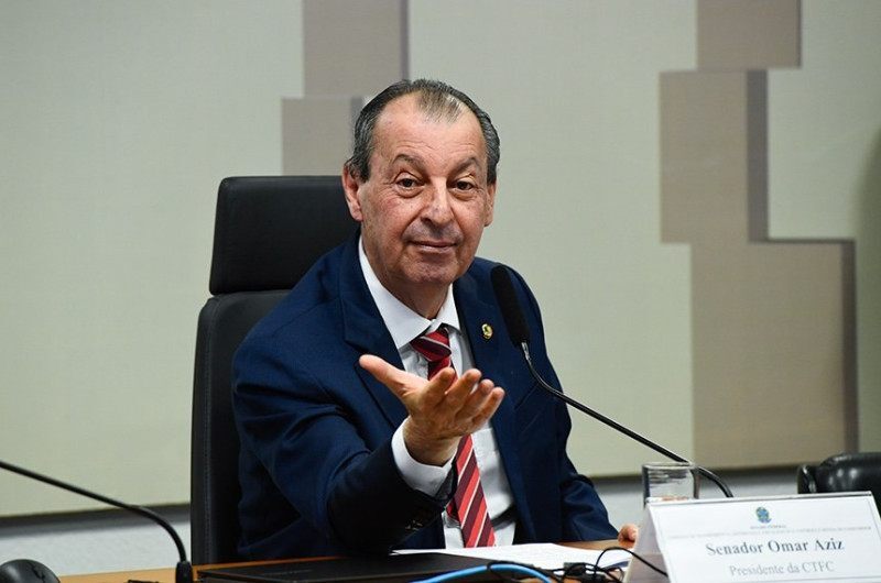 PEC do fim da escala 6x1 já conta com relatório favorável na CCJ. Relator da matéria, o senador Omar Aziz apresentou seu voto favorável na quinta-feira


