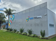 Fachada do bloco infantil da Escola SESI de Refer&ecirc;ncia em Lages, na Serra.