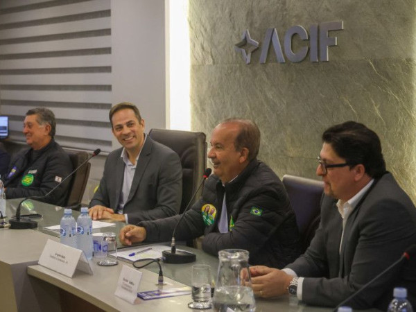 Ao fazer um balan&ccedil;o da gest&atilde;o, Jorginho citou avan&ccedil;os em infraestrutura, educa&ccedil;&atilde;o, seguran&ccedil;a e desenvolvimento econ&ocirc;mico, al&eacute;m de investimentos e programas criados ou ampliados.