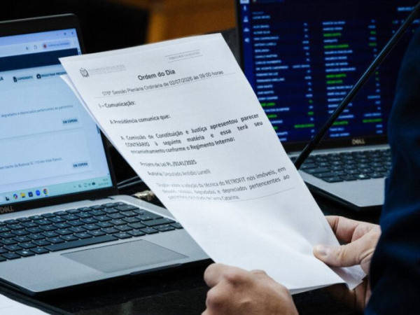 Sess&atilde;o plen&aacute;ria da Assembleia Legislativa.