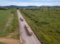 Com base em dados coletados em mais de 200 mil ve&iacute;culos pesados, o trabalho integrou a sess&atilde;o Transporte Rodovi&aacute;rio de Cargas e foi apresentado por Raflem Santos, analista ambiental da CNT.