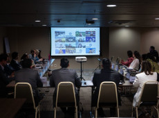 O encontro foi na sede da CNI, em Bras&iacute;lia, e reuniu representantes da ind&uacute;stria de alimentos e bebidas e integrou a agenda de debates t&eacute;cnicos sobre as regras do setor.