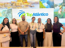 O subsecret&aacute;rio de Turismo, Ren&ecirc; Menezes, o presidente da Embratur, Bruno Reis e a gerente executiva do Destino Floripa & Regi&atilde;o, Elaine M. Neves durante a&ccedil;&atilde;o da entidade em Portugal.