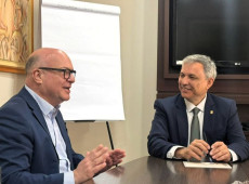 O presidente do Crea-SC, Eng. Kita Xavier, reuniu-se com o reitor da UFSC, professor e engenheiro Amir Ant&ocirc;nio Martins de Oliveira J&uacute;nior, para apresentar iniciativas de aproxima&ccedil;&atilde;o entre o Conselho e a institui&ccedil;&atilde;o de ensino.