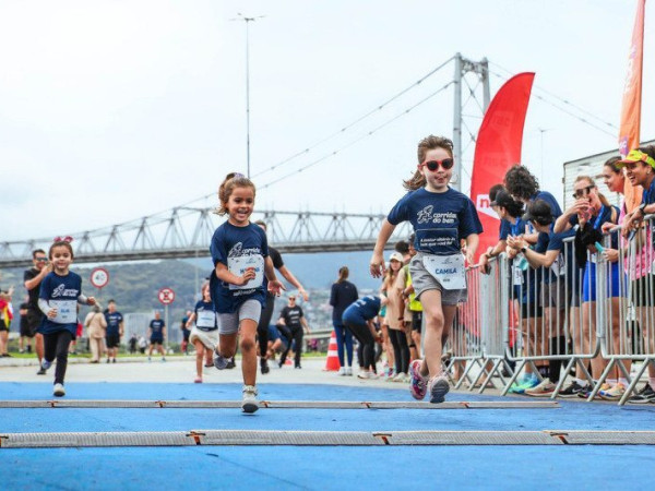 Chegada da Maratoninha Kids.