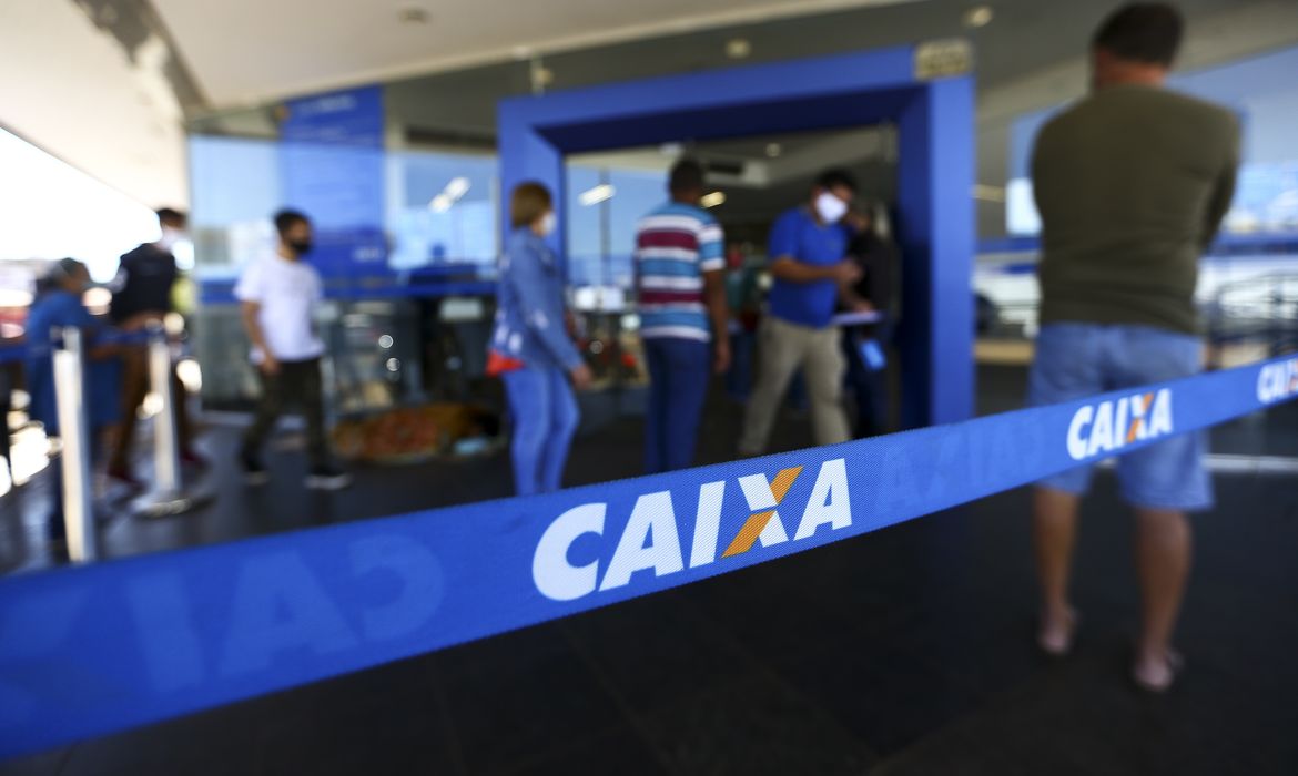 Beneficiários com NIS de final 8 recebem Bolsa Família de setembro