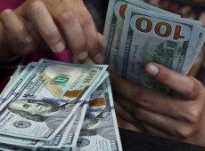 D&oacute;lar sobe para R$ 5,22 e atinge maior n&iacute;vel desde mar&ccedil;o