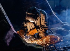 O pessimismo se tornou mais intenso entre os segmentos industriais no m&ecirc;s de setembro.