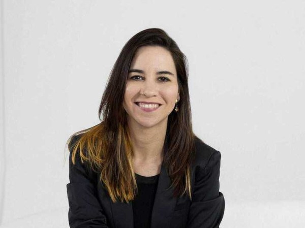 Rachel Sardinha, jornalista, s&oacute;cia-fundadora e diretora de marketing da Vocali, ag&ecirc;ncia de comunica&ccedil;&atilde;o corporativa e assessoria de imprensa.
