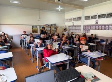 A&ccedil;&otilde;es utilizaram a cole&ccedil;&atilde;o Financinhas para abordar o tema de forma l&uacute;dica nas escolas.