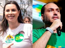 Carol de Toni (&agrave; esquerda) e Carlos Bolsonaro (&agrave; direita), eleitos em SC
