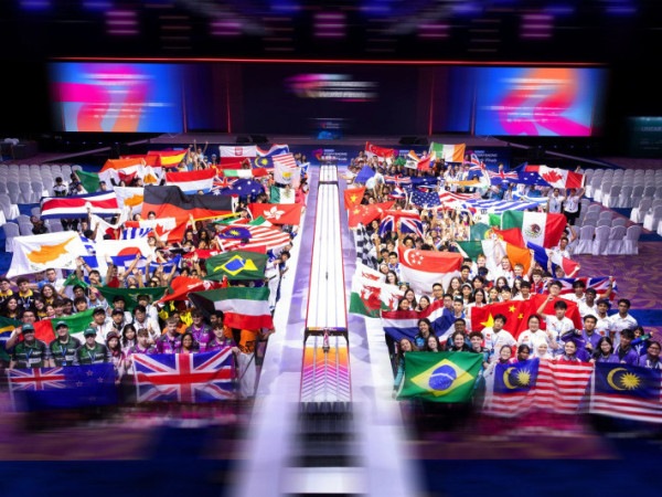 Competi&ccedil;&atilde;o STEM Racing vai reunir competidores de 30 paises em Singapura.
