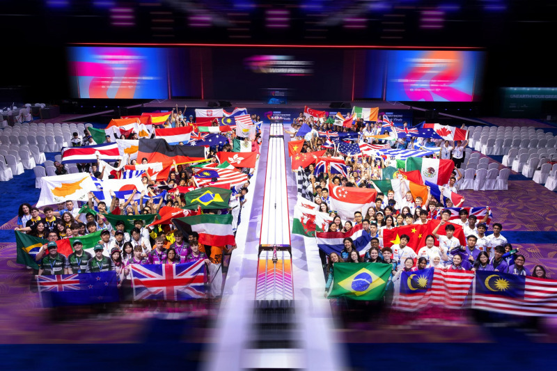Competição STEM Racing vai reunir competidores de 30 paises em Singapura.