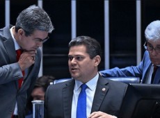 No Plen&aacute;rio, a mat&eacute;ria precisa passar por cinco sess&otilde;es de debates antes de ser votada em primeiro turno. 