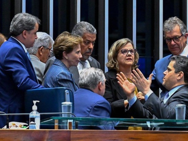 A terceira sess&atilde;o de discuss&atilde;o em primeiro turno est&aacute; marcada para esta quinta (8), a partir das 14h.