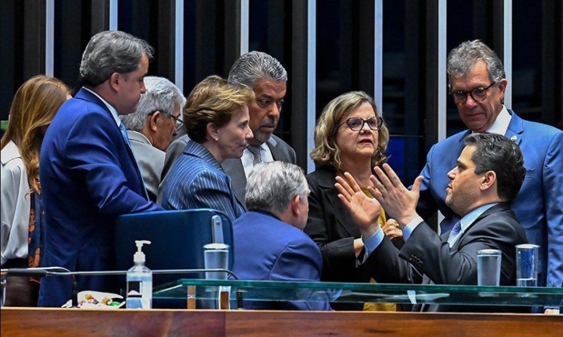 A terceira sessão de discussão em primeiro turno está marcada para esta quinta (8), a partir das 14h.