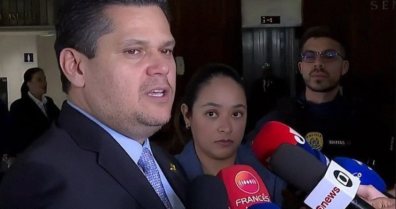 Votação mais rápida do fim da escala 6×1 depende dos senadores.